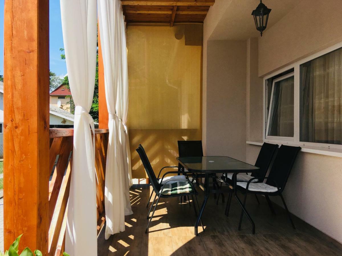 Appartement Hanna Apartman à Balatonlelle Extérieur photo